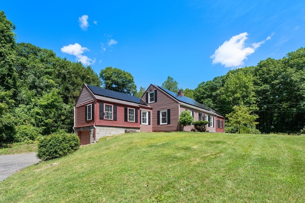 48 Brimfield Road Monson, MA 01057 - Photo 2 of 20 Gallery Image 2