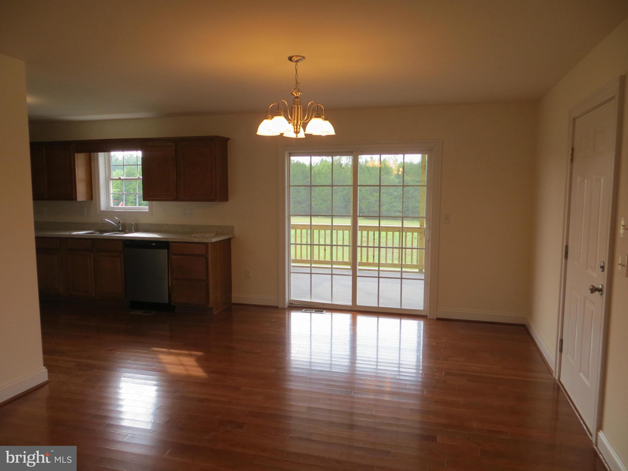 31253 Price Road Locust Grove, VA 22508 - Photo 4 of 24 Dining Area