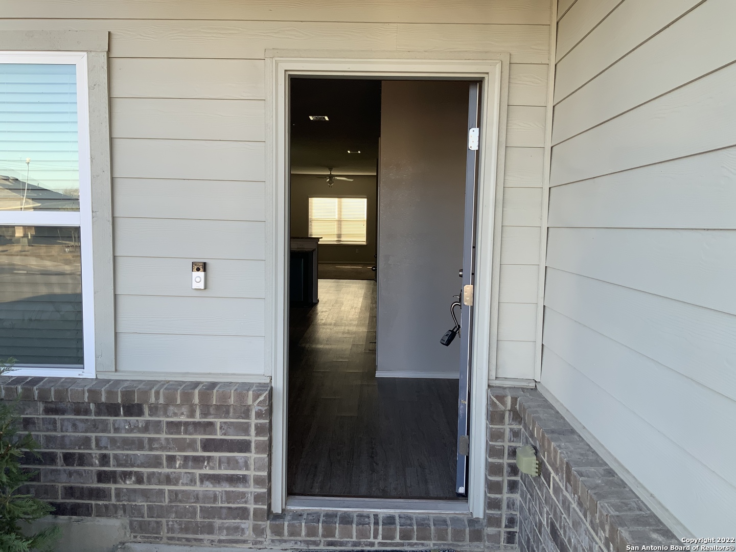 2409 Keyhole View Converse, TX 78109 - Photo 3 of 18
