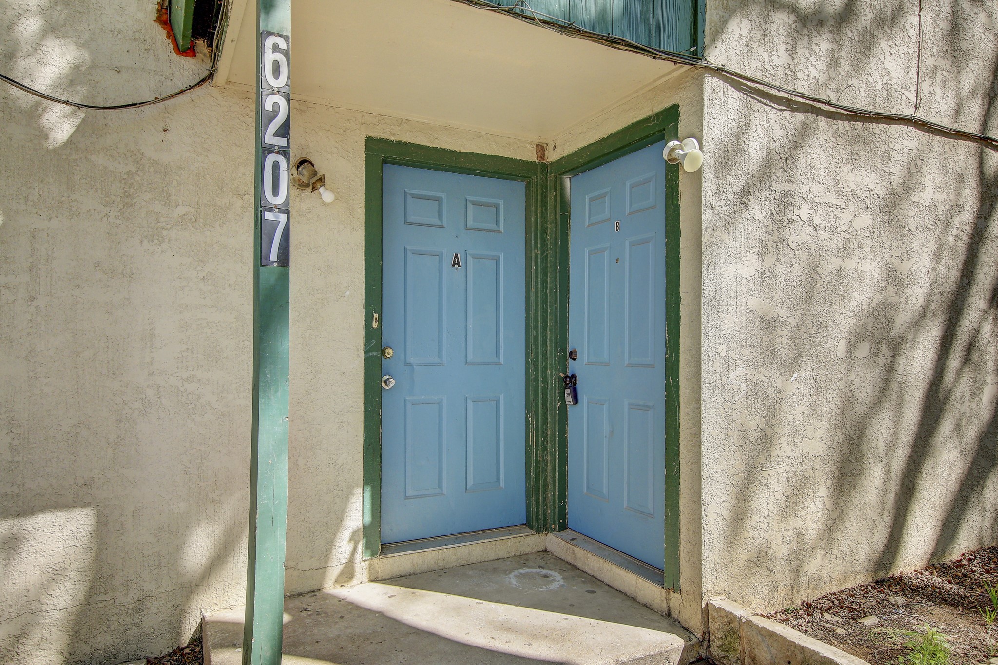 6207 Adalee Avenue Austin, TX 78723 - Photo 2 of 39