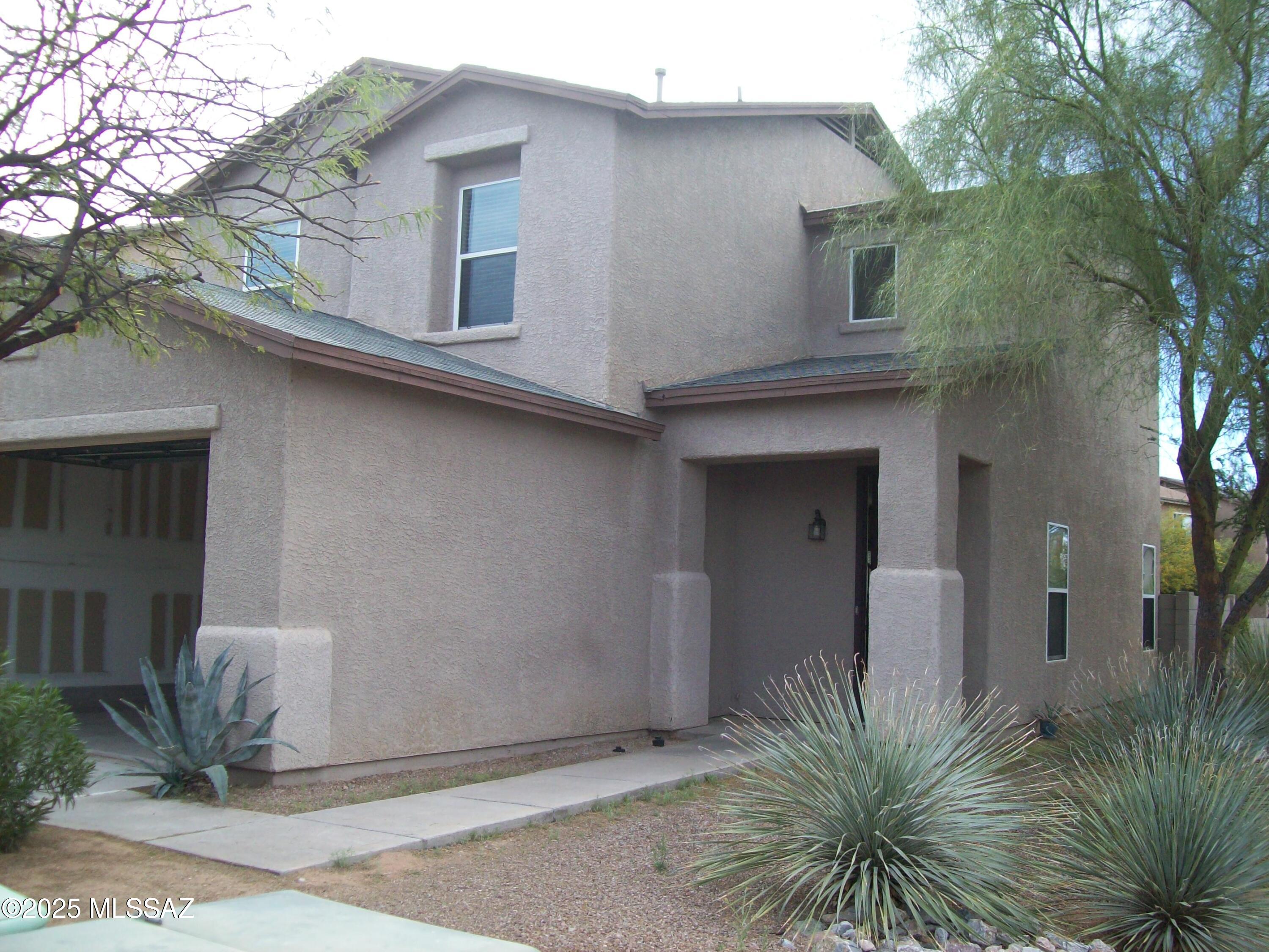 3195 West Treece Way Tucson, AZ 85742 - Photo 1 of 28