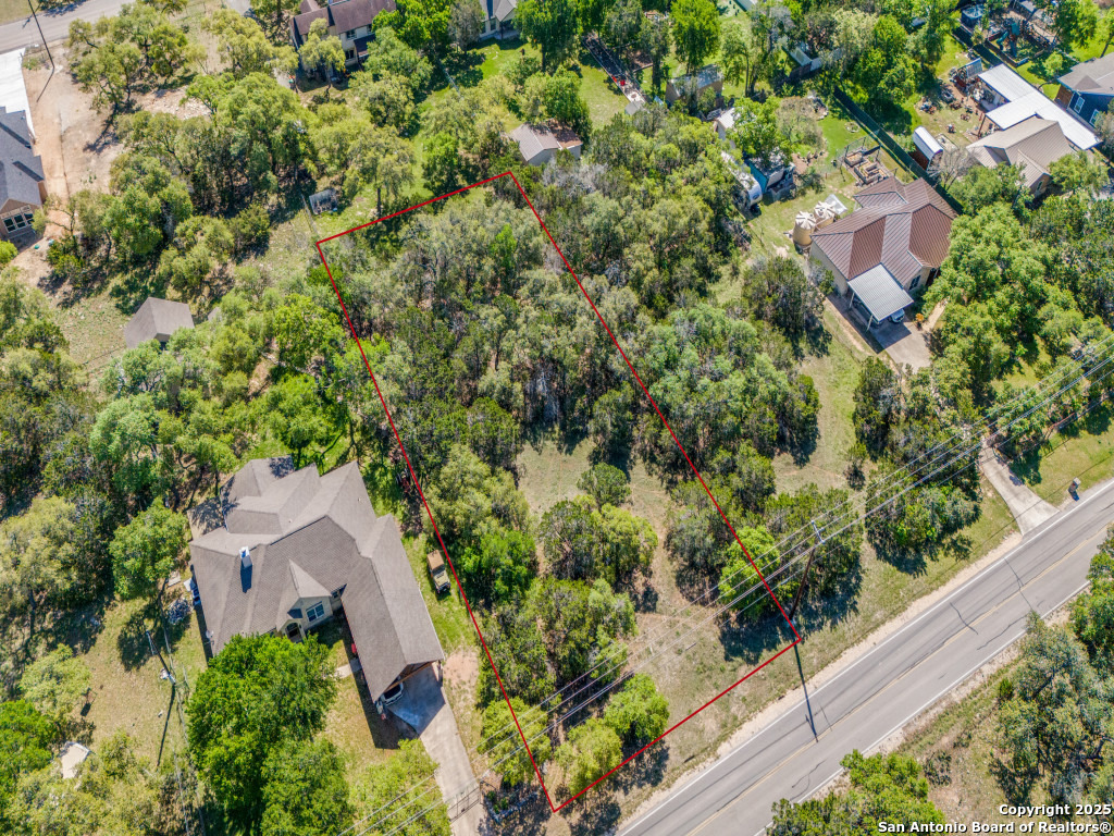 5190 Spring Branch Road Spring Branch, TX 78070 - Photo 9 of 27