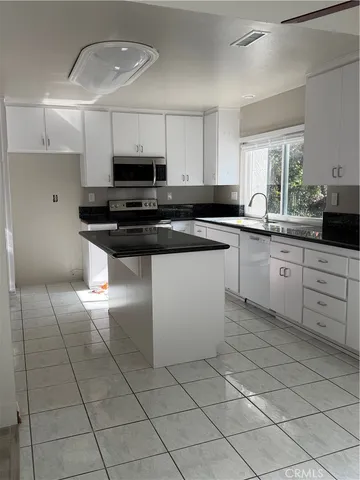 $4,500 | 2866 Treeview Place, Fullerton, CA 92835