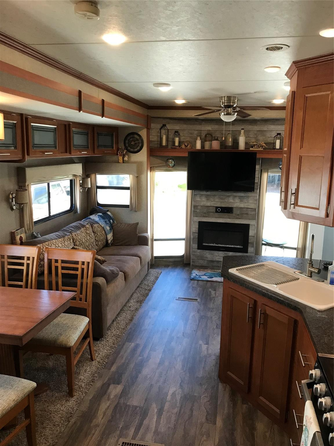 52 Turtle Road Okeechobee, FL 34974 - Photo 9 of 16 Photo 9