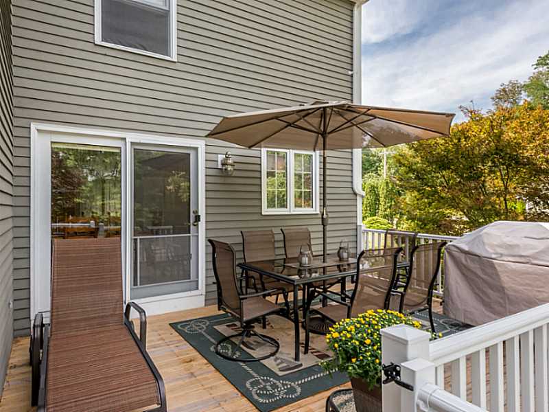414 New River Road Lincoln, RI 02838 - Photo 23 of 25 Patio/Deck.