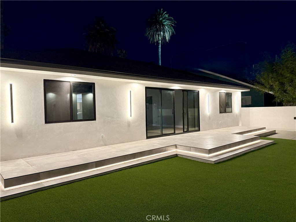 20522 Sherman Way Winnetka, CA 91306 - Photo 43 of 52
