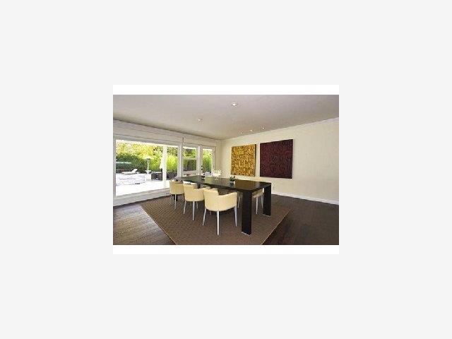 532 Craig Road Hillsborough, CA 94010 - Photo 2 of 9 Gallery Image 2