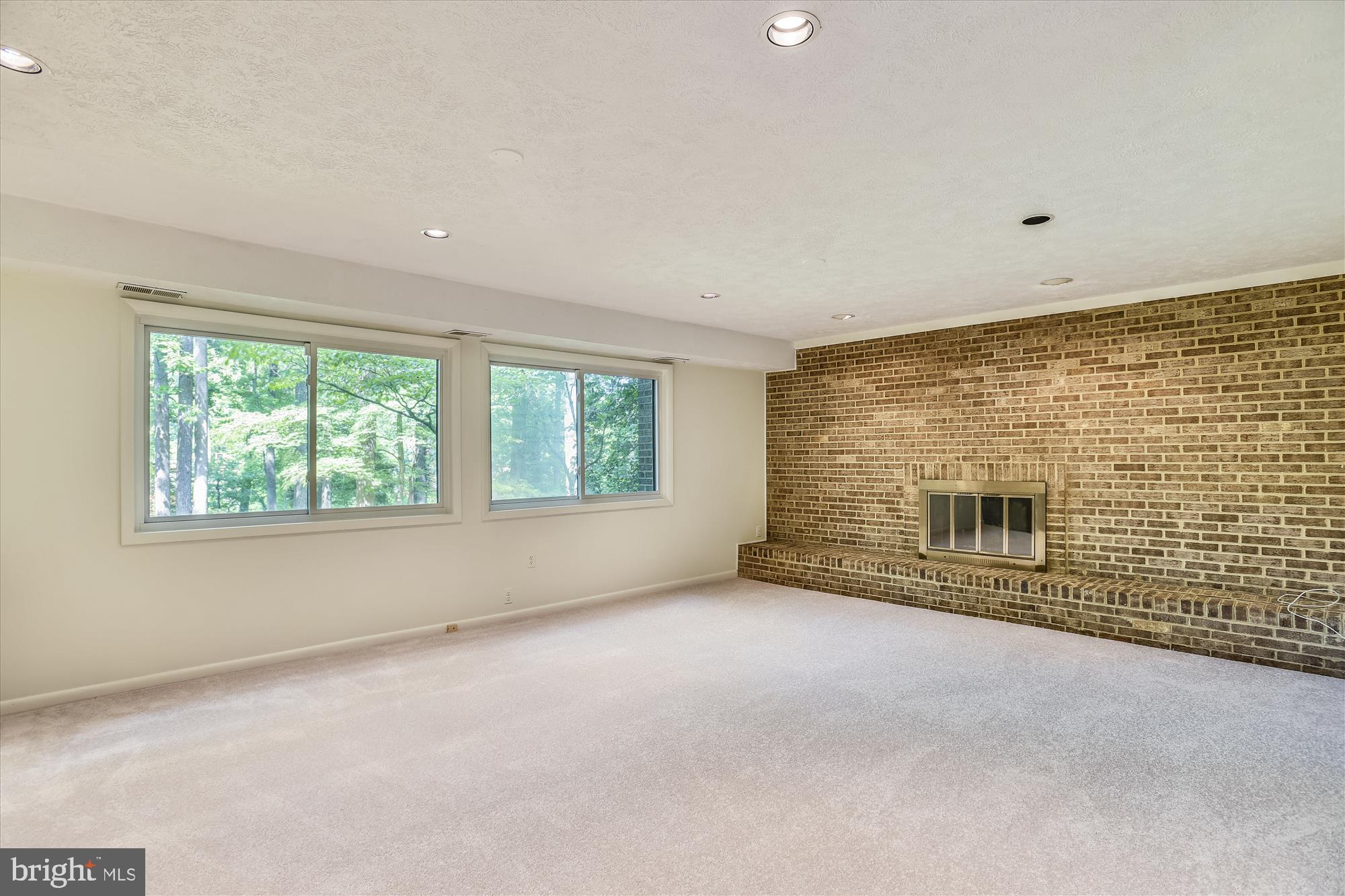 7917 Old Falls Road McLean, VA 22102 - Photo 11 of 35 Gallery Image 11