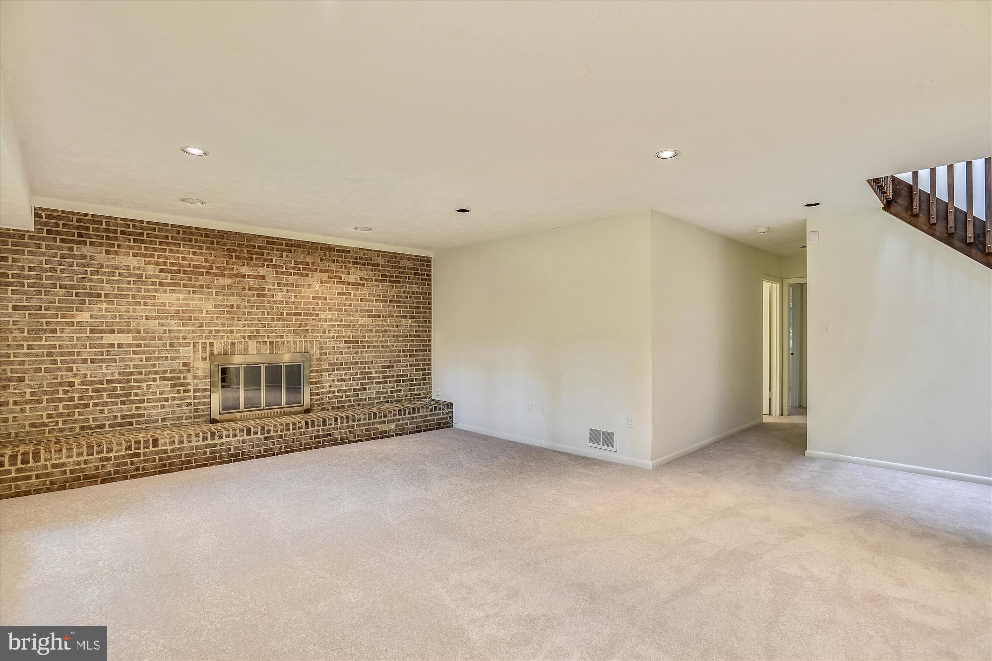 7917 Old Falls Road McLean, VA 22102 - Photo 12 of 35 Gallery Image 12