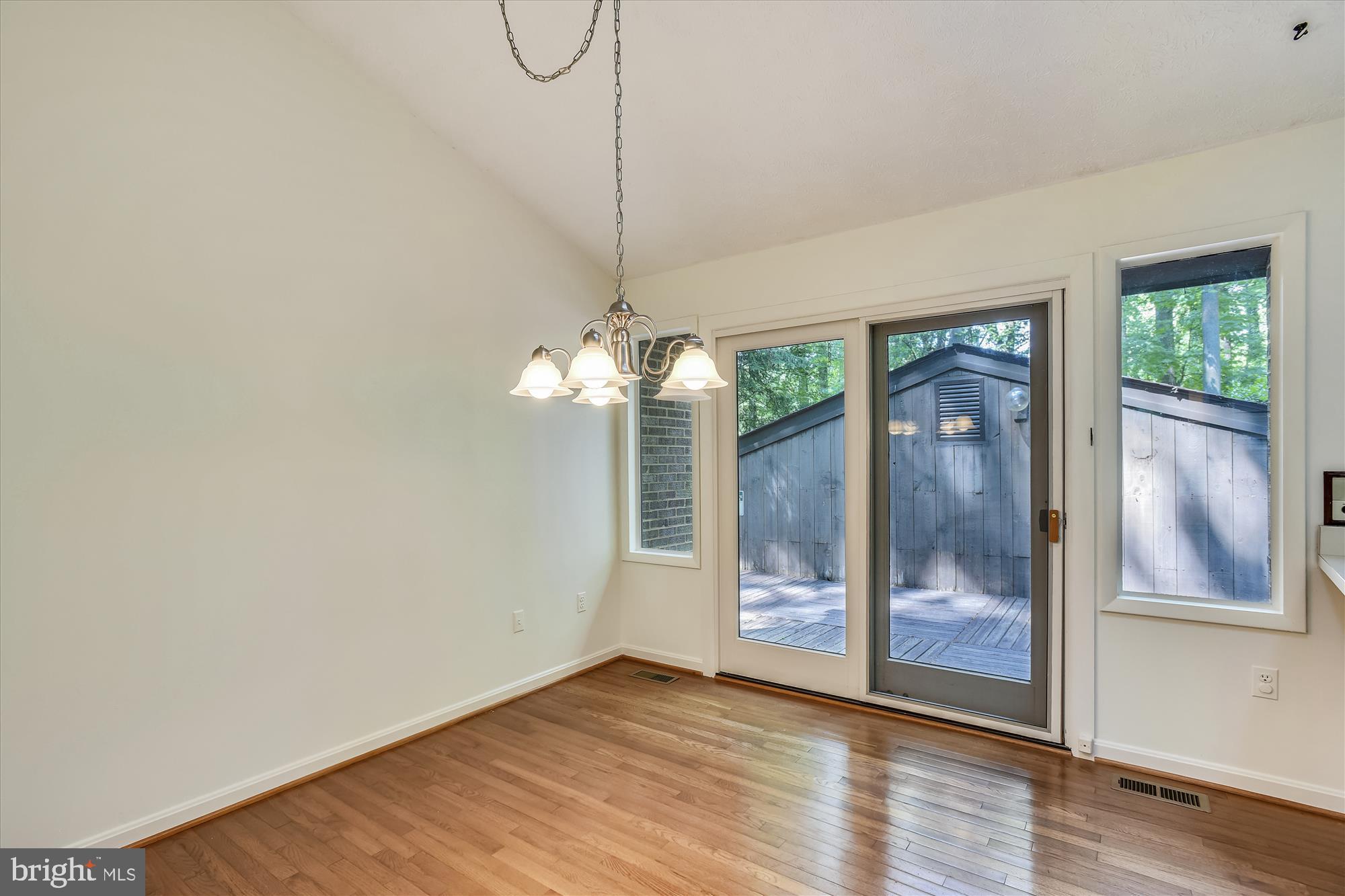 7917 Old Falls Road McLean, VA 22102 - Photo 19 of 35 Gallery Image 19