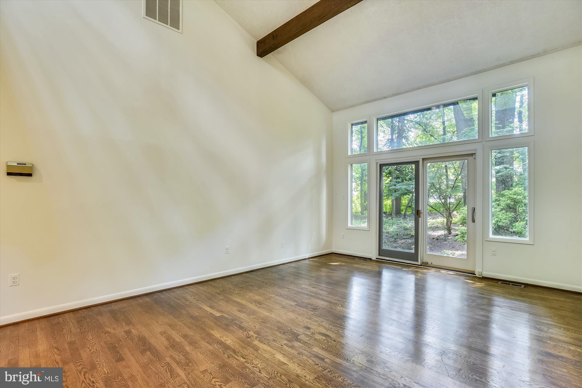7917 Old Falls Road McLean, VA 22102 - Photo 6 of 35 Gallery Image 6