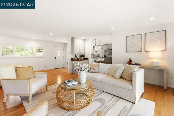 $1,649,000 | 607 Rheem Boulevard, Moraga, CA 94556