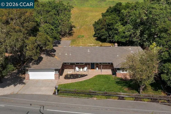 $1,649,000 | 607 Rheem Boulevard, Moraga, CA 94556