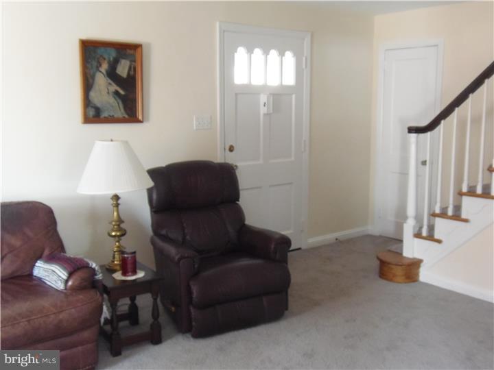 307 Wyndmoor Road Springfield, PA 19064 - Photo 13 of 25 Living Room