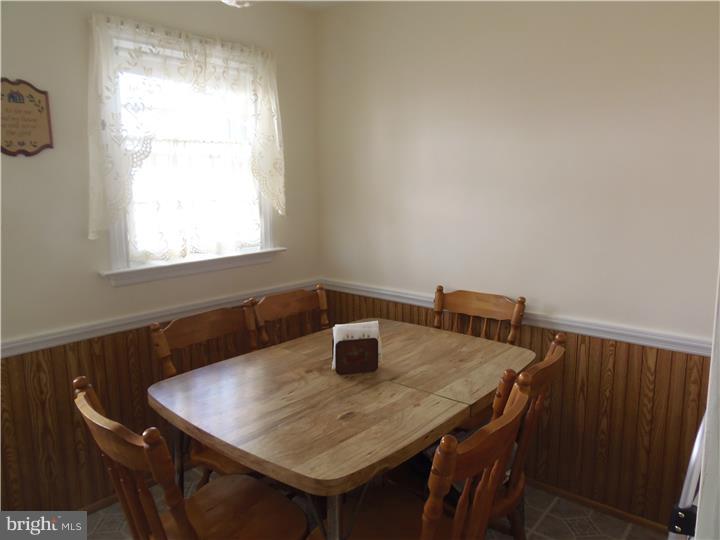 307 Wyndmoor Road Springfield, PA 19064 - Photo 10 of 25 Breakfast Room