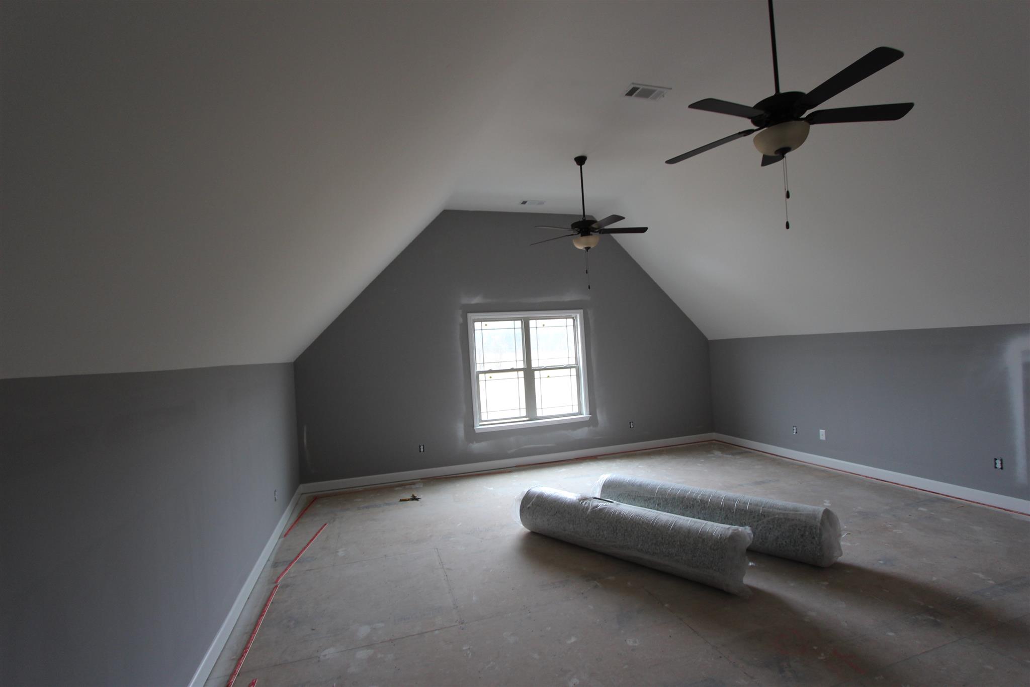 400 Beech Log Road Watertown, TN 37184 - Photo 20 of 22 a living room with furniture and a window