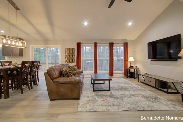 $549,900 | 14347 Johnson Street, Grand Haven, MI 49417
