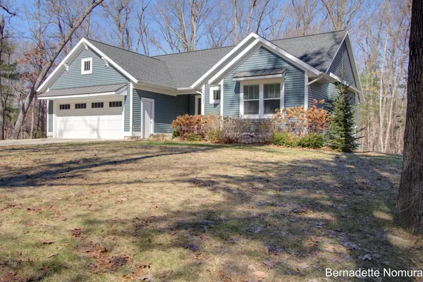 $549,900 | 14347 Johnson Street, Grand Haven, MI 49417