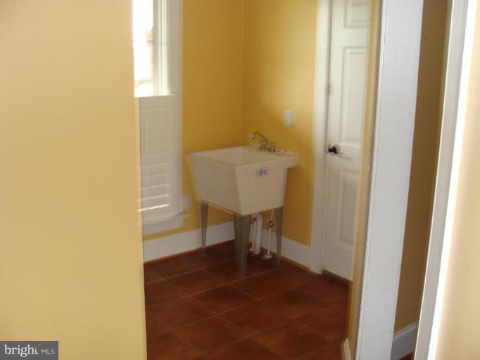 1200 Round Top Road Chestertown, MD 21620 - Photo 17 of 30 Laundry Area 1