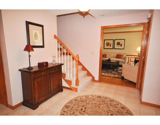 362 Simpson Road Marlborough, MA 01752 - Photo 10 of 24 Gallery Image 10