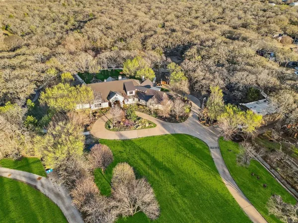 a view of a garden with an outdoor space