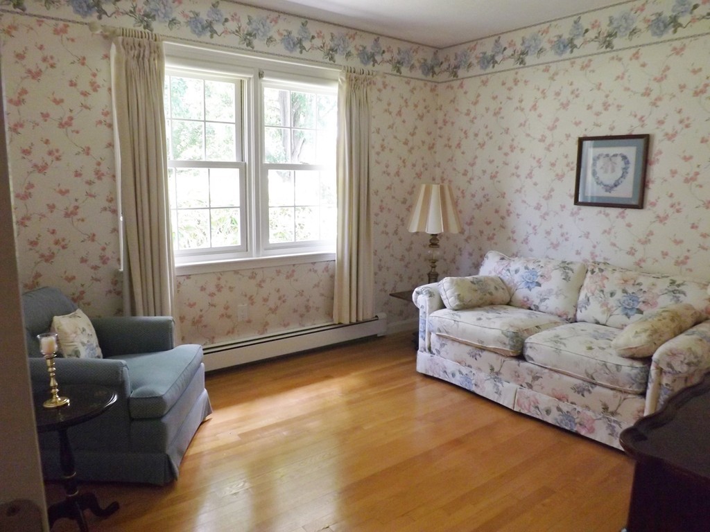 37 Old Brook Road Shrewsbury, MA 01545 - Photo 16 of 24 Gallery Image 16