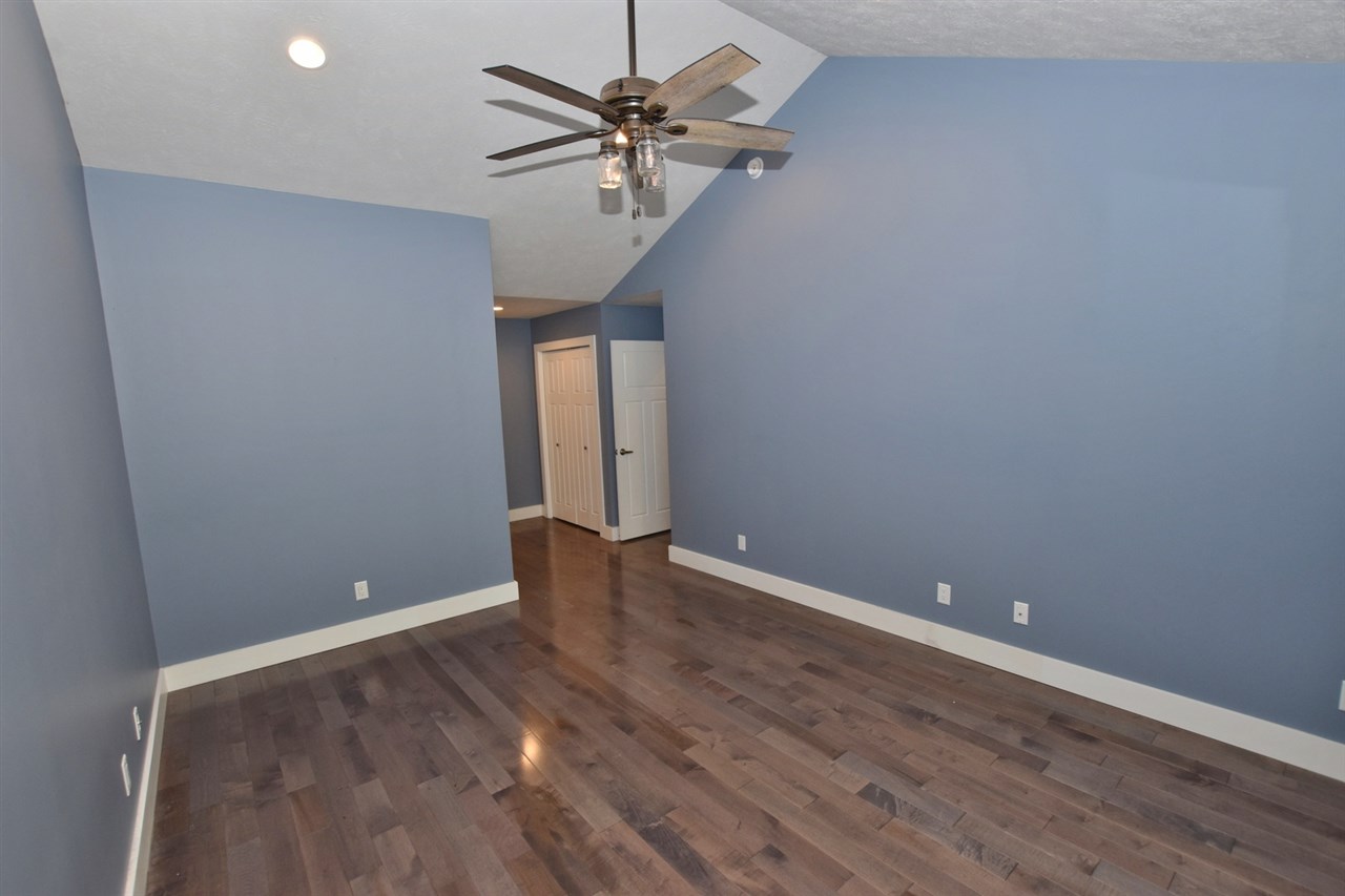261 Red Fox Ridge Traverse City, MI 49686 - Photo 21 of 40 1869141-20.JPG