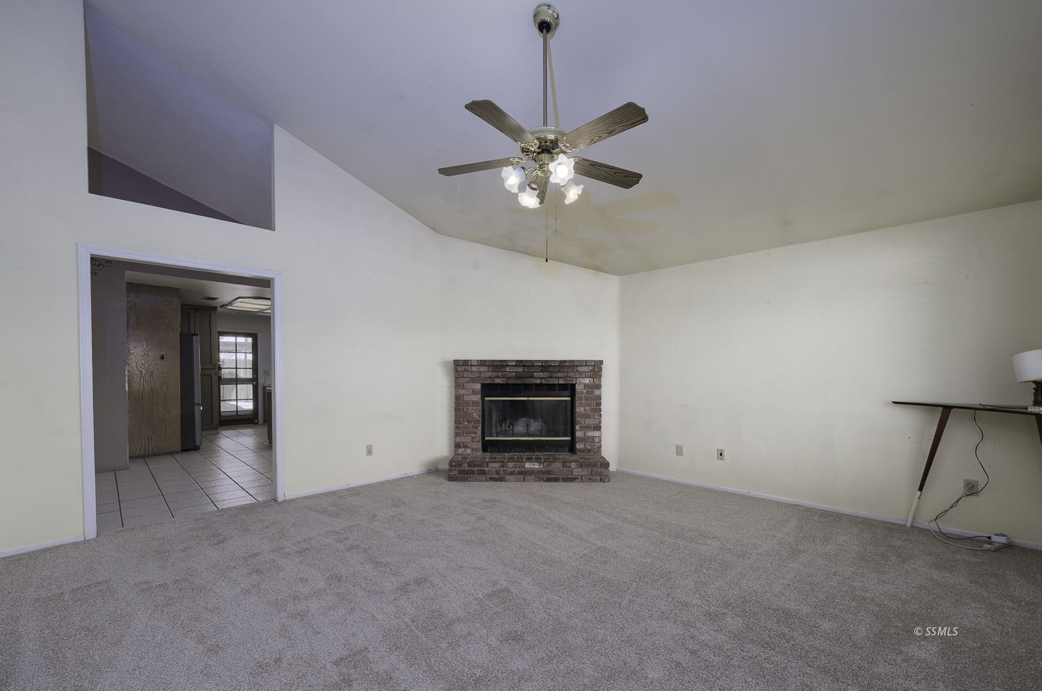 704 White Oak Drive Ridgecrest, CA 93555 - Photo 7 of 43