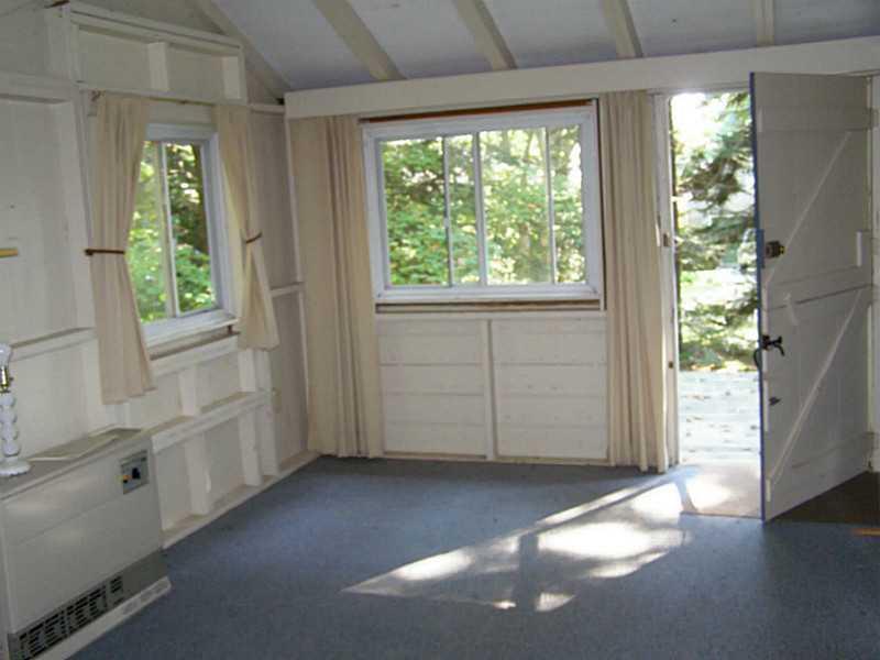 15 Edwards Road Boothbay, ME 04537 - Photo 23 of 23 Living Room. Guest cottage living area