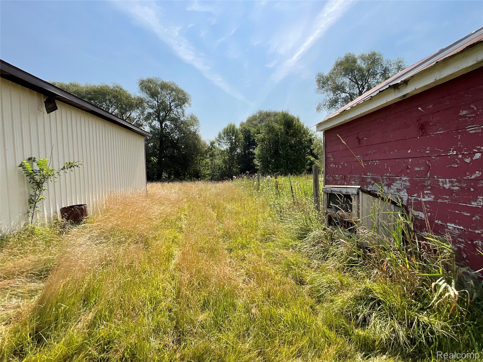 10119 Godfrey Road Bancroft, MI 48414 - Photo 36 of 47 Additional content