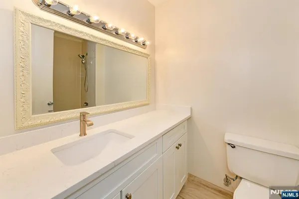 $495,000 | 7004 Boulevard East, Unit 31A, Guttenberg, NJ 07093