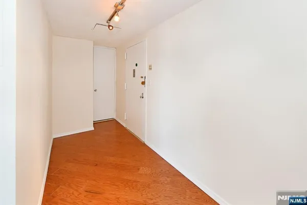 $495,000 | 7004 Boulevard East, Unit 31A, Guttenberg, NJ 07093