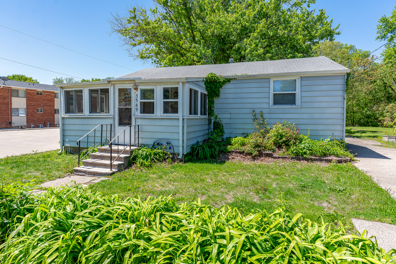 3549 41st Street Moline, IL 61265 - Photo 1 of 16