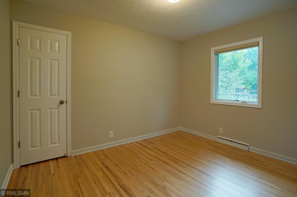 13329 Northridge Road Minnetonka, MN 55305 - Photo 13 of 18