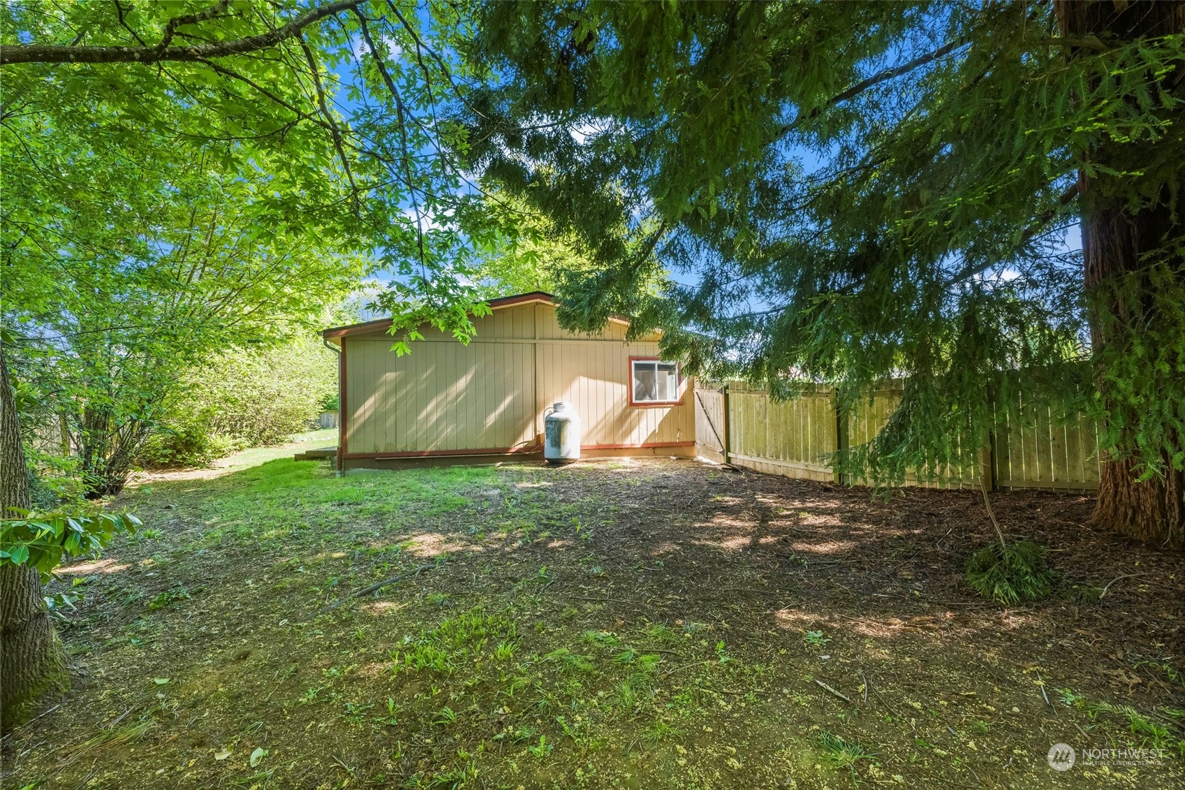 1317 Ivy Road Bremerton, WA 98310 - Photo 26 of 28 Gallery Image 26