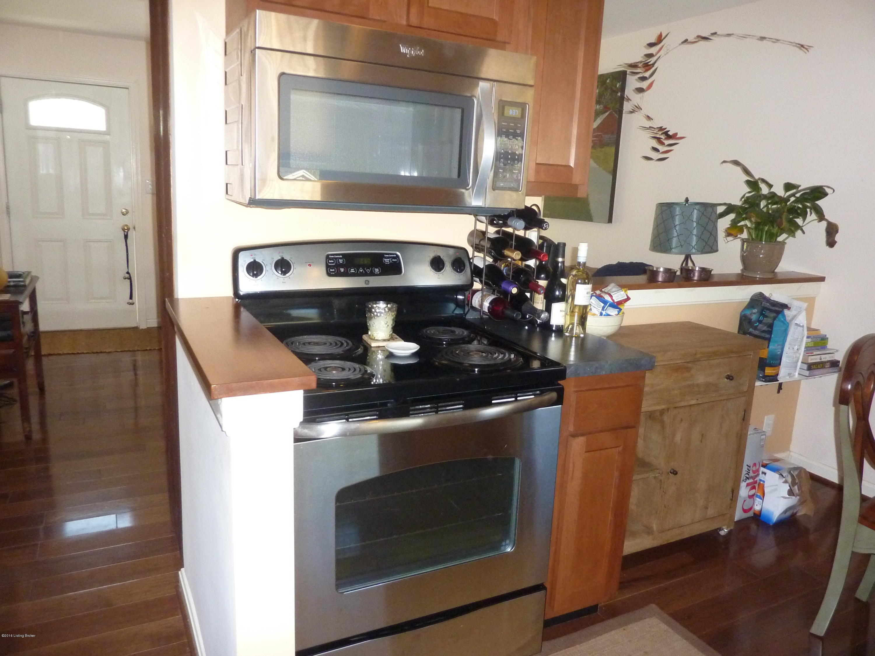 615 Edith Road Louisville, KY 40206 - Photo 18 of 23 P1000792