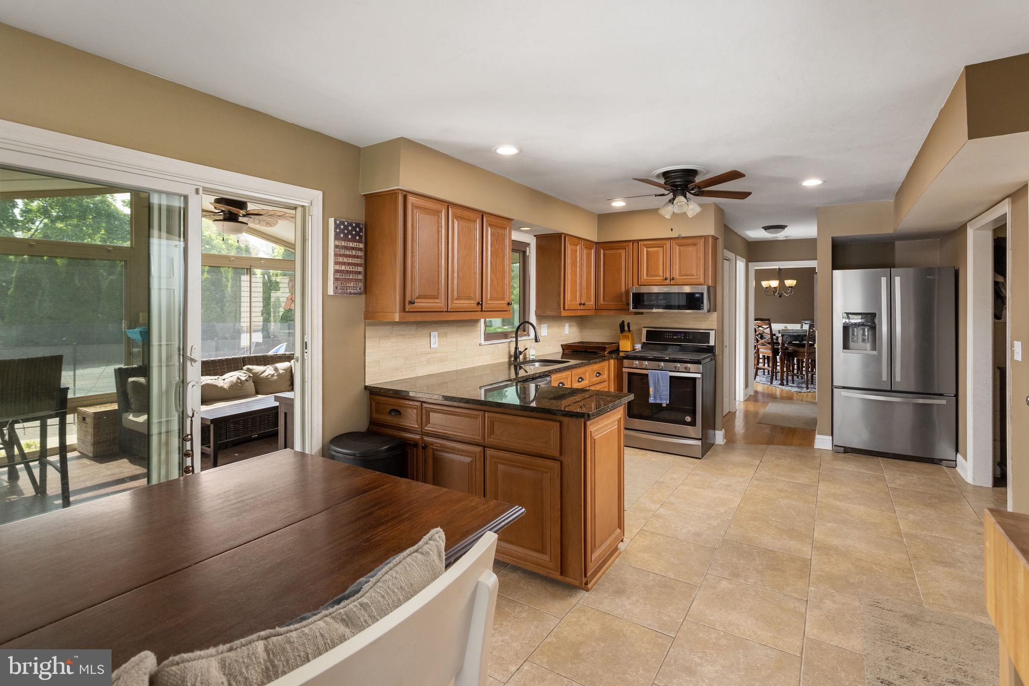 27 Marlon Pond Road Hamilton, NJ 08690 - Photo 11 of 34 Gallery Image 11