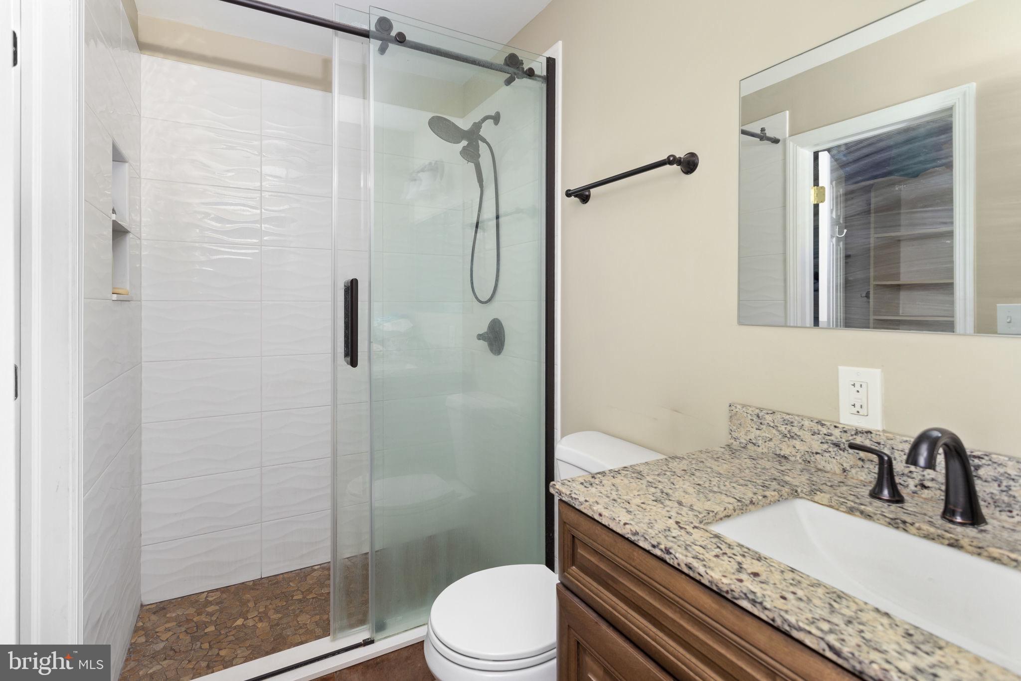 27 Marlon Pond Road Hamilton, NJ 08690 - Photo 18 of 34 Gallery Image 18