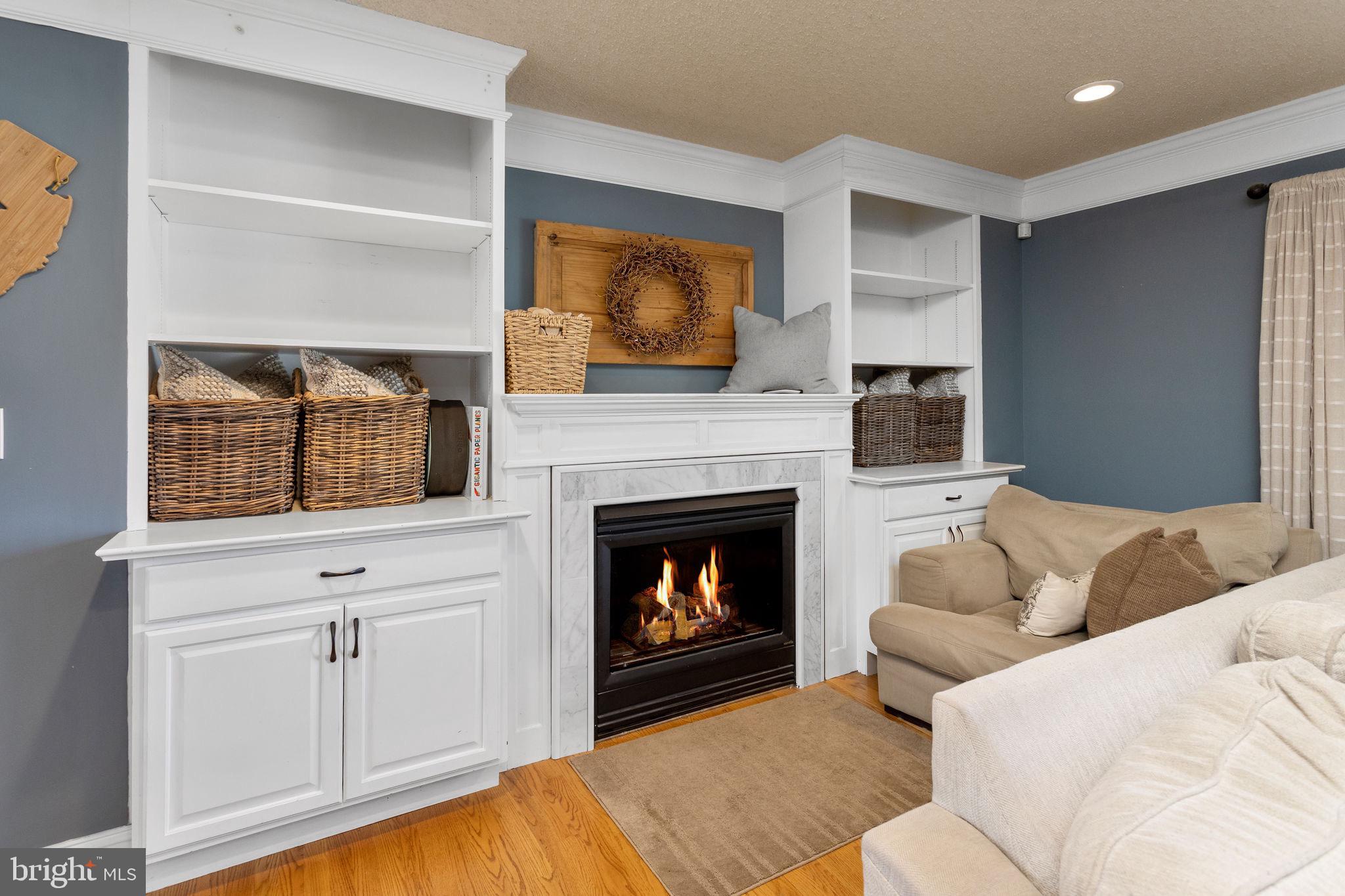 27 Marlon Pond Road Hamilton, NJ 08690 - Photo 7 of 34 Gallery Image 7