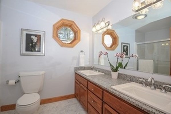 473 Bay Road Amherst, MA 01002 - Photo 14 of 38