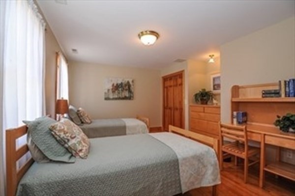 473 Bay Road Amherst, MA 01002 - Photo 17 of 38