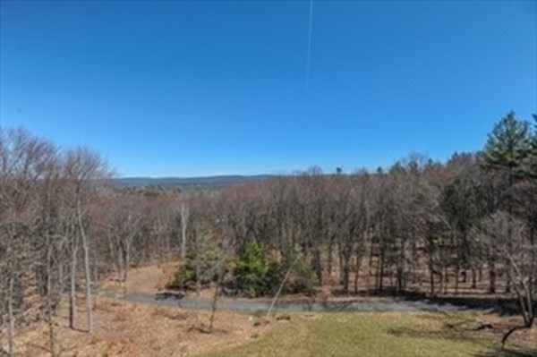 473 Bay Road Amherst, MA 01002 - Photo 22 of 38