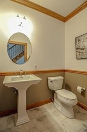 473 Bay Road Amherst, MA 01002 - Photo 10 of 38