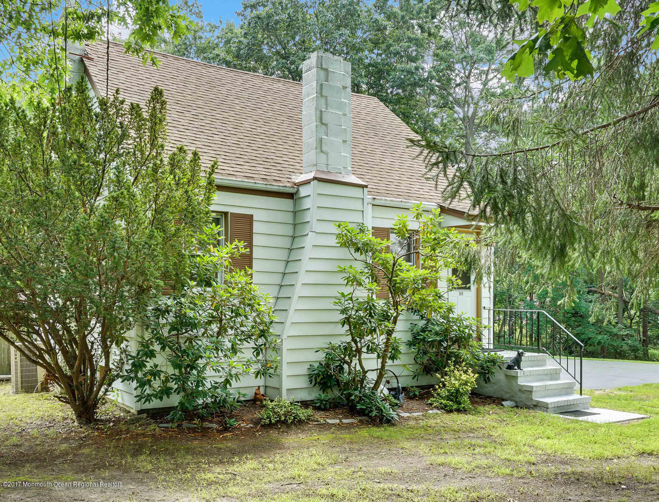 569 Burke Road Jackson, NJ 08527 - Photo 10 of 31 569 Burke Rd Jackson NJ 08527-large-003-