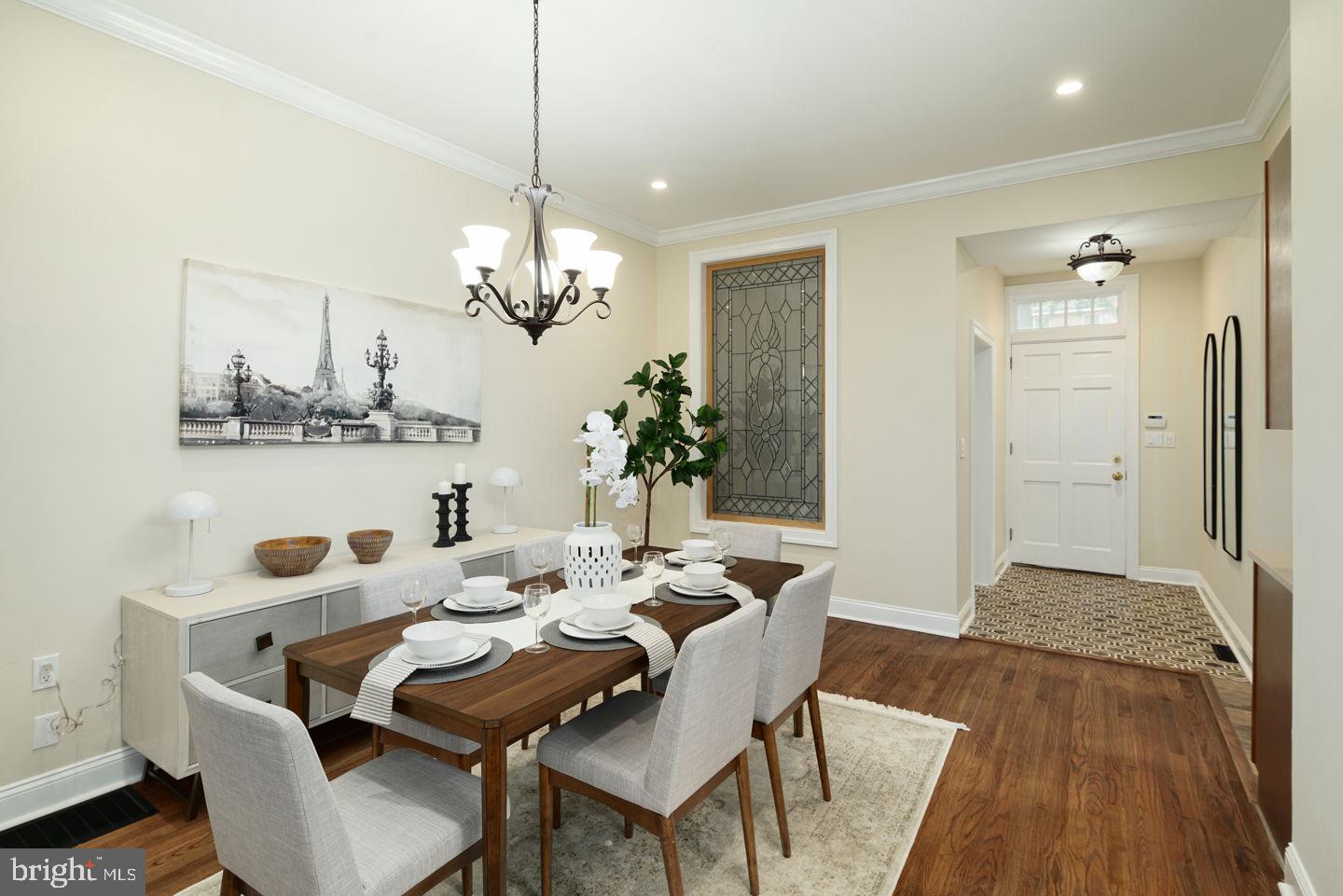 538 Spruce Street Philadelphia, PA 19106 - Photo 6 of 50 Dining Area off Kitchen