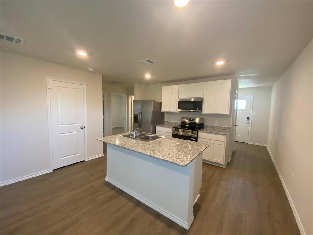 1818 Potomac Lane Blue Ridge, TX 75424 - Photo 4 of 15