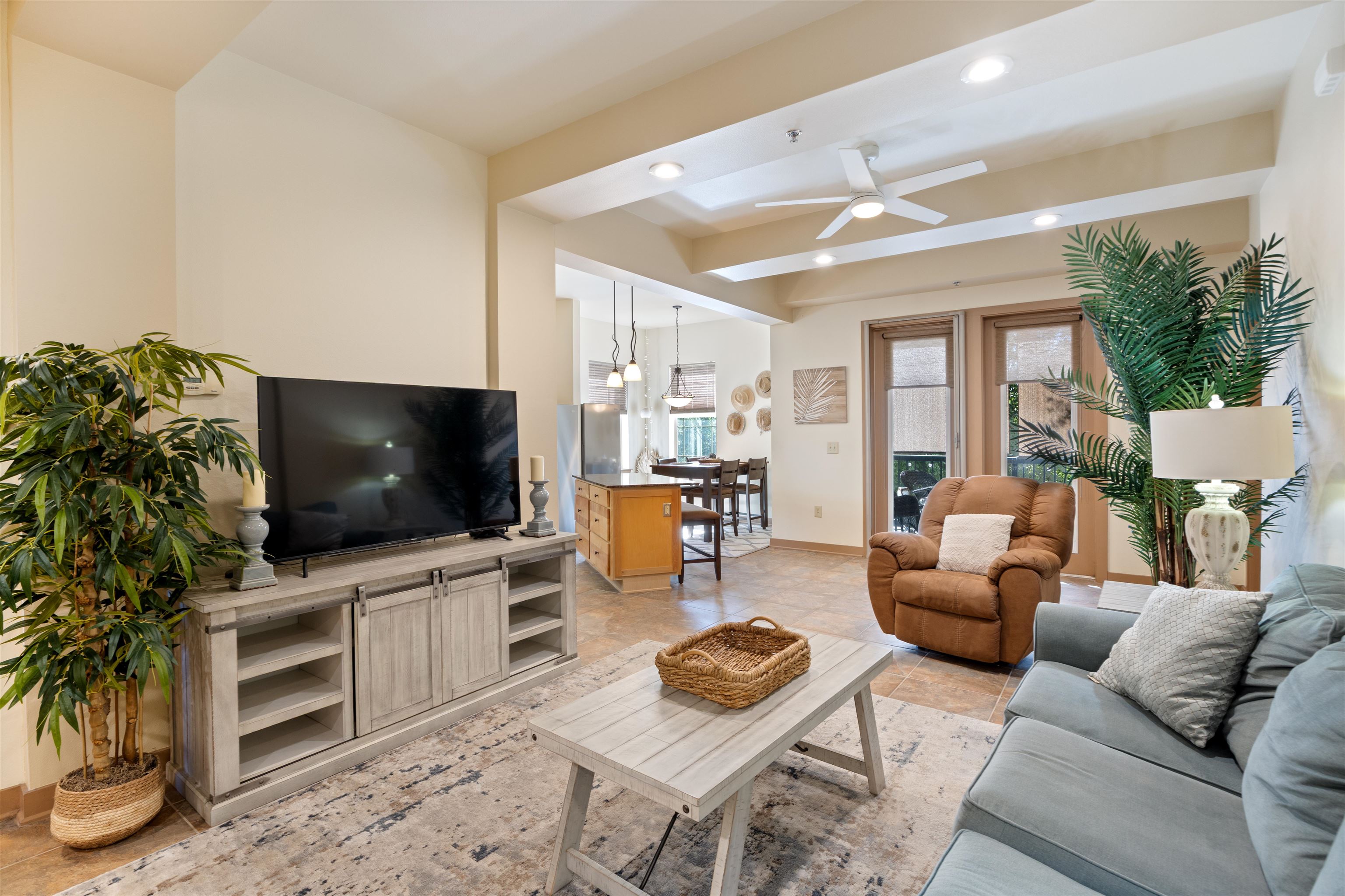 1430 Regency Road, Unit B201 Gulf Shores, AL 36542 - Photo 11 of 59 Living Room