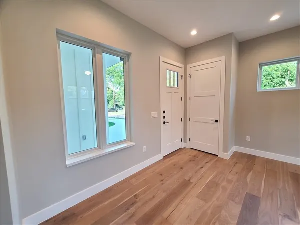 $4,350 | 907 East 44th Street, Unit B, Austin, TX 78751