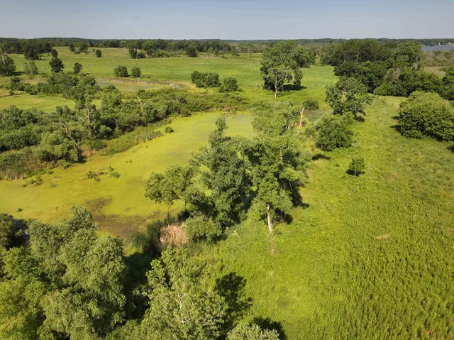 $160,000 | 5.98 M/l Acres North Charley Bluff, Milton, WI 53563