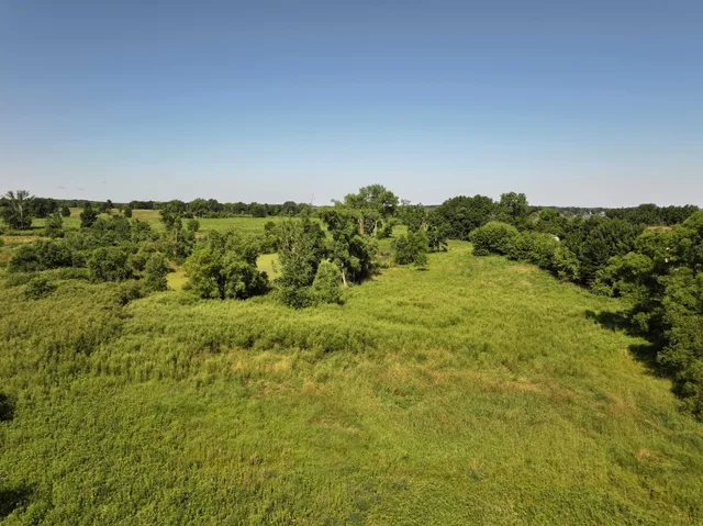 $160,000 | 5.98 M/l Acres North Charley Bluff, Milton, WI 53563